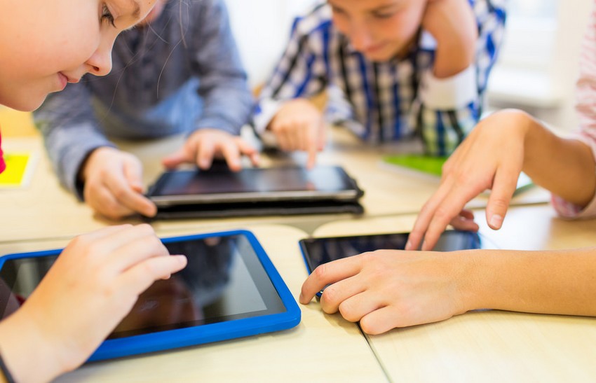 Tablets dienen oft zur gemeinsamen Bildung Kindertablet