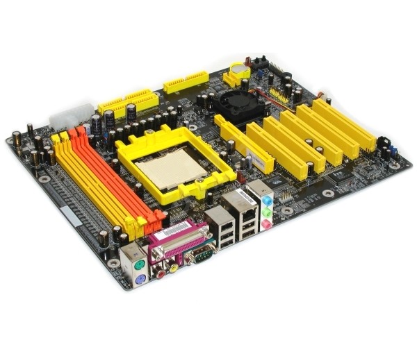 DFI LanParty UT nF3 Ultra-D - nForce3 Ultra DualCh DDR400, AGP 8x, SATA